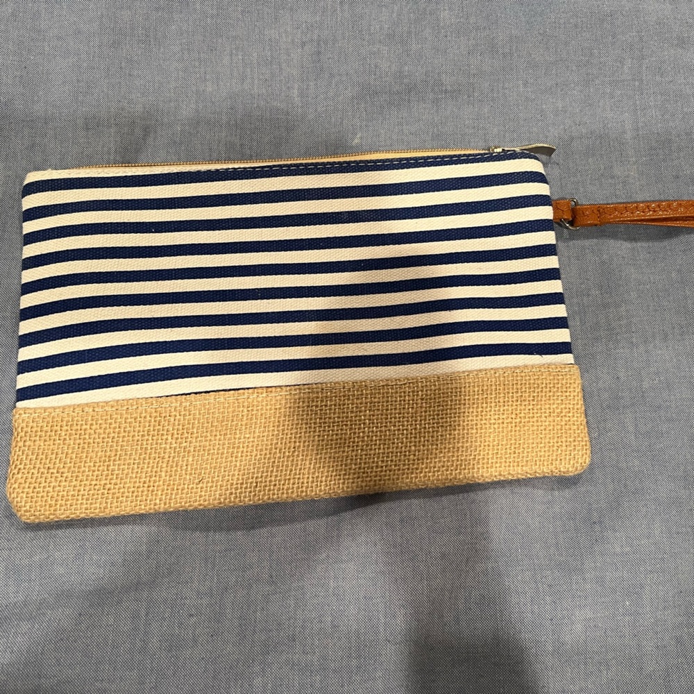 Wristlet
